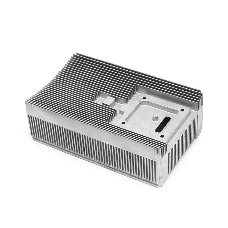 Uusi energiatehokas elektronisesti ohjattu ilmajäähdytyssarja Uusi energiatehokas elektronisesti ohjattu ilmajäähdytyssarja