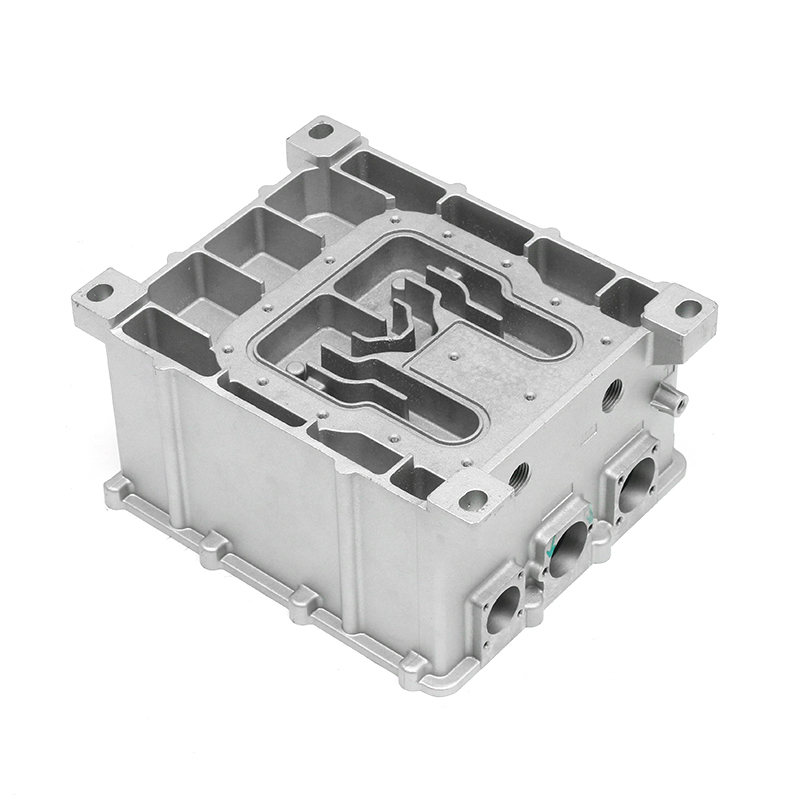 Uusi energiatehokas elektronisesti ohjattu ilmajäähdytyssarja Uusi energiatehokas elektronisesti ohjattu ilmajäähdytyssarja